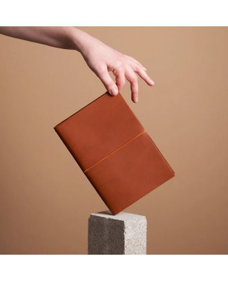 Paper Republic Grand Voyageur XL Cognac