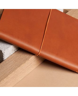 Paper Republic Grand Voyageur XL Cognac