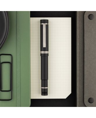 Conid Regular Black Bulkfiller – Delrin Barrel – Flat Top Vulpen